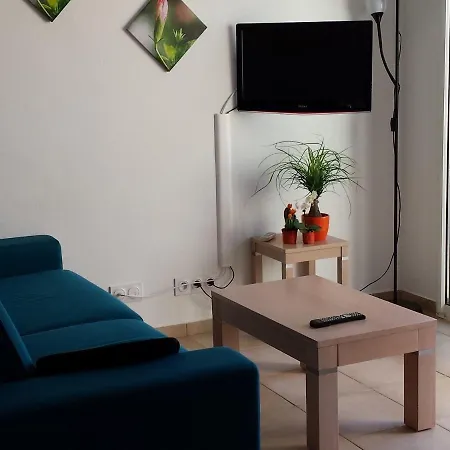 Nice Holiday Spot Near Extensive Beach On Beautiful Corsica * Санта-Мария-Погжио